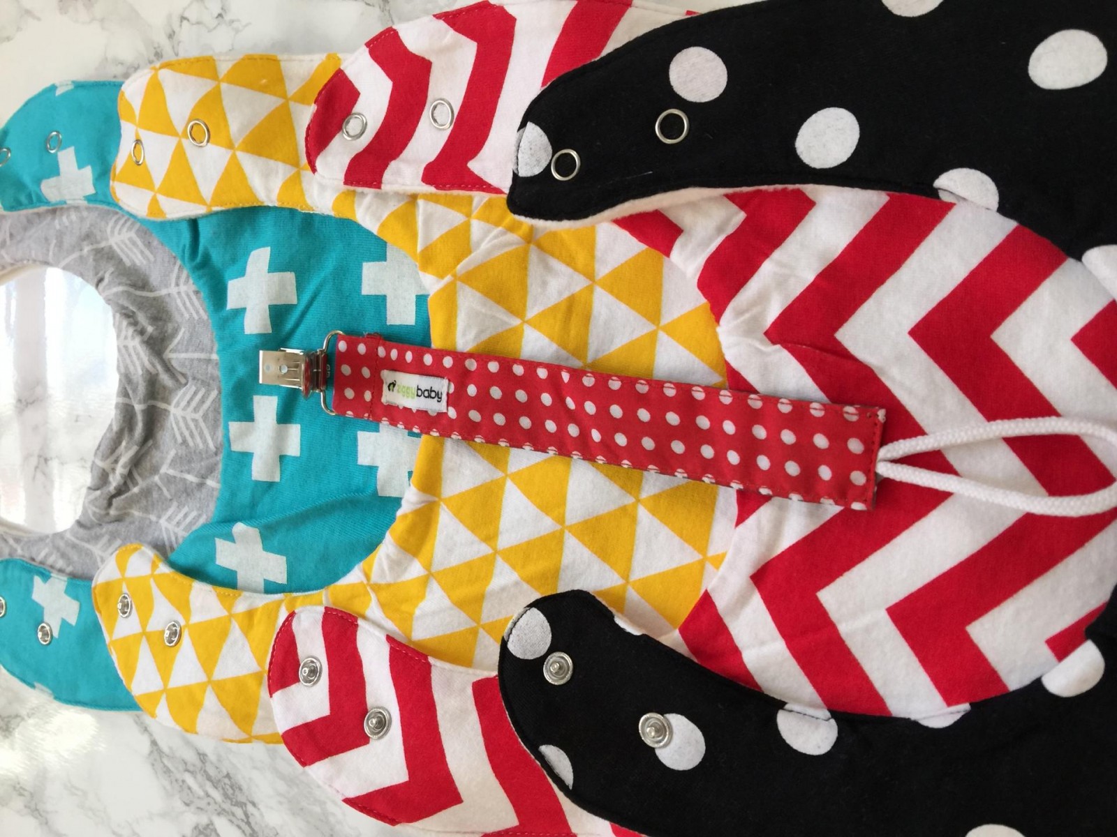 {Review} Ziggybaby Bandana bibs